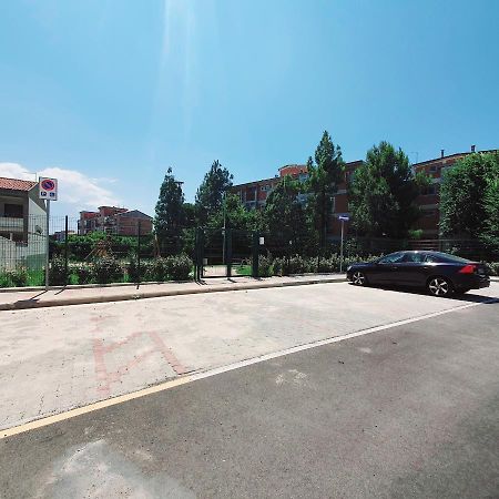 Villa Volta 3 Policlinico מונסרטו מראה חיצוני תמונה